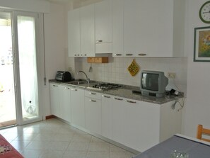 Private kitchen - Cristallo 25 by Interhome (Lignano Pineta)
