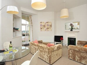 TV, DVD player - Apartment mit Balkon für sechs Personen by Interhome (Torquay)