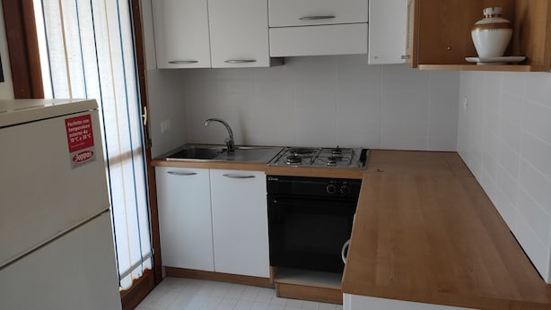Fridge, oven, cookware/dishes/utensils - Consuelo - Lignano Sabbiadoro by Interhome (Lignano Pineta)