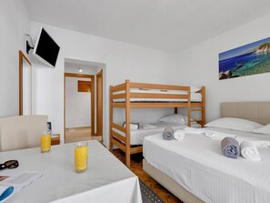 1 Schlafzimmer, Internetzugang
