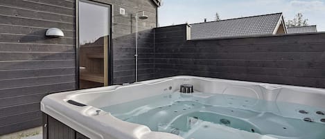House | Spa treatment