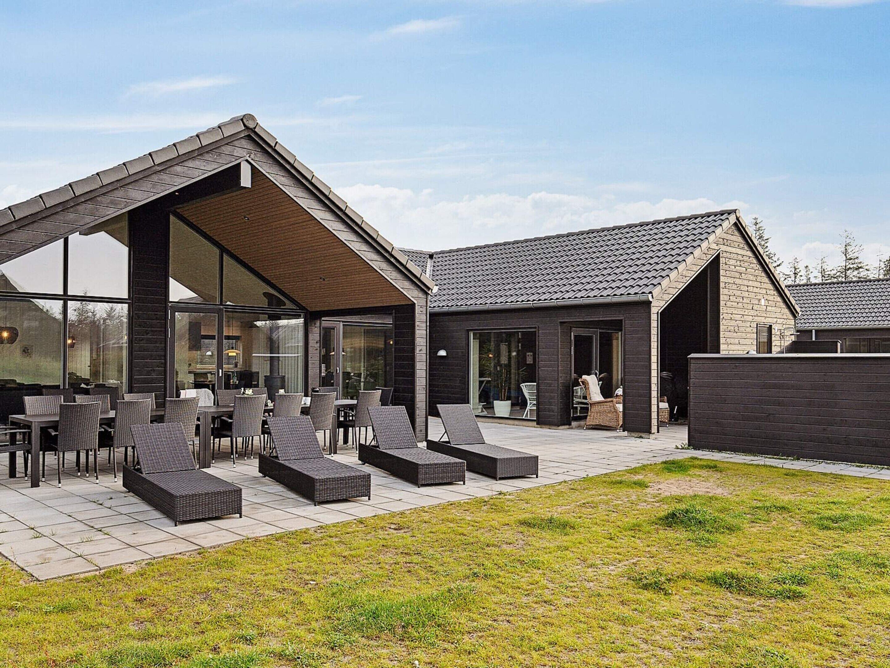 House | Exterior