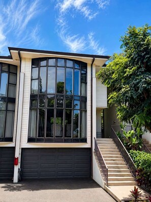 Exterior - 3BR Beach Escape | Great Value! 2min Walk to beach (Lahaina)