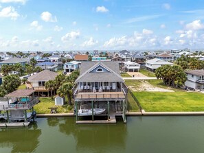 Exterior - All Pirates on Deck! (Galveston)