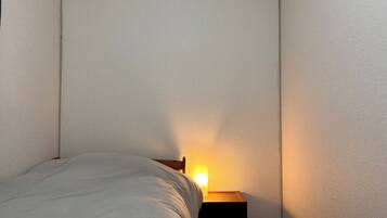 5 室のベッドルーム、アイロン / アイロン台、WiFi (無料)、ベッドシーツ