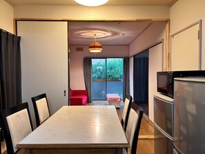 Dining - Vrbo Property (西東京市)