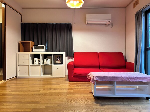 Living area - Vrbo Property (西東京市)