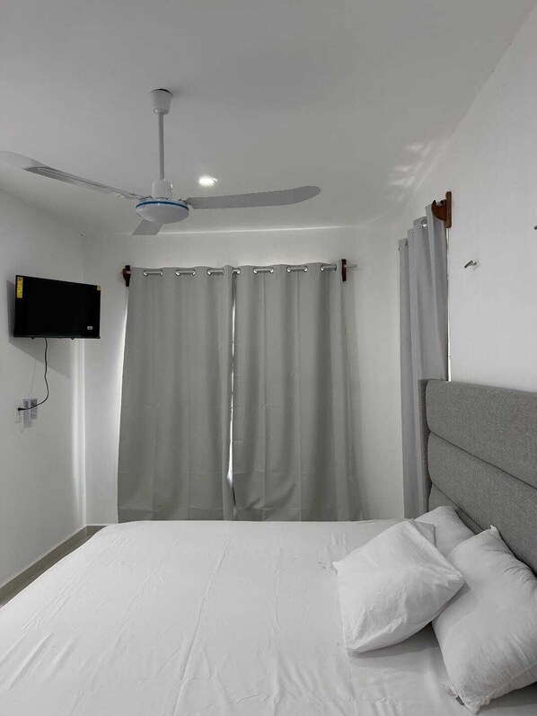 1 habitación, internet y ropa de cama 
