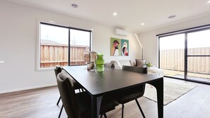 Dining - Creekstone 4B Home by GoodLive (Tarneit)