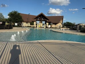 Pool - Executive luxury living (Pattison)