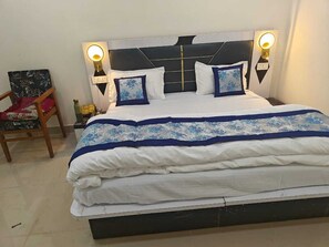 13 quartos, Wi-Fi, roupa de cama