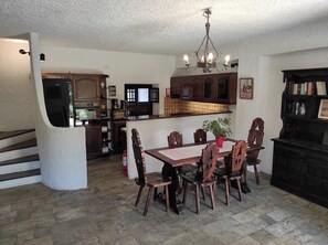 Dining - Villa Agnos Large pool, privacy, wonderful nature and views. (CORFU)