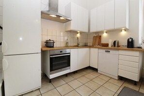 Microwave, oven, dishwasher, coffee/tea maker - New Leonrod  · Big groups Oktoberfest (MÃ¼nchen)