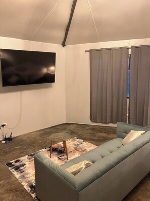 Fernseher
