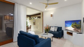TV - Surya 11 | Port Douglas (PORT DOUGLAS)
