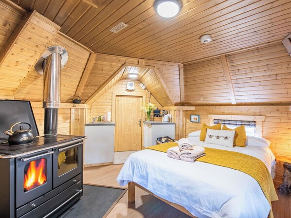 Travel cot