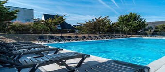Duplex, 200m to Falaise Beach