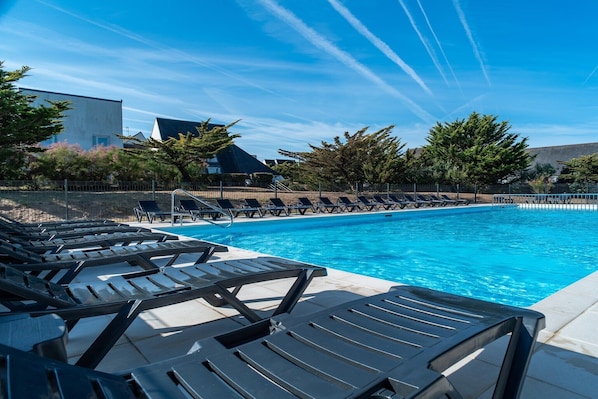 Pool - Stay for 5 near beach (Guidel)