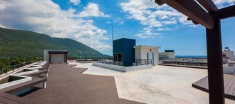 Deanery Apartments - Pool - AC - 24hrs 
