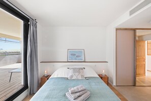 4 chambres, fer et planche à repasser, accès Internet, draps fournis