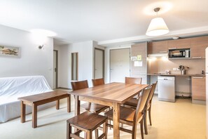 Dining - Bright apartment for 6-persons (GRESSE-EN-VERCORS)
