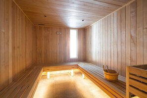 Sauna - Adapted Stay with Ski-in/Ski-out Access (AURIS-EN-OISANS)