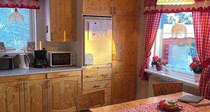Room-charming Guest Room Retreat in Lång