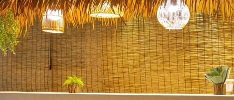 Bali Style / multiple capacity clean / yeongildae 3 minutes by walk | Free WiFi