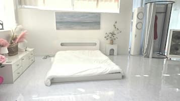 60 pyeong / for up to 30 people Neat/ near Yeongildaejukdo Market / Barbecue setting available | Aerial view