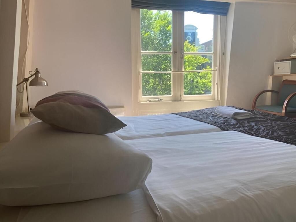 Basic-Doppelzimmer, Kanalblick | Kostenloses WLAN