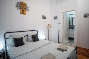 Apartment, Courtyard View | Wi-fi percuma 