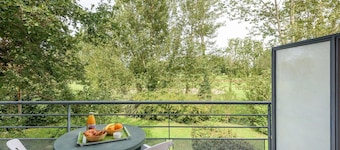 Countryside Stay Near Albi Vineyard