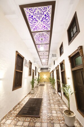 Interior - Hotel Rainbow Heritage Stay Varanasi (Varanasi)