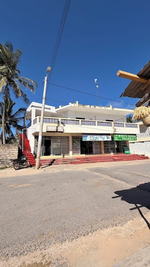 Exterior - velvet nest is a gorgeous apartment in Watamu perfect for your relaxing getaway (Watamu)