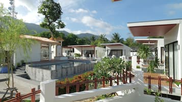 Ngoại thất