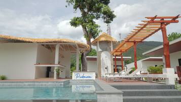 Alberca al aire libre
