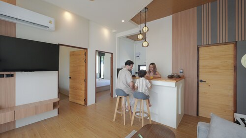 Pukawa Hotel & Residence