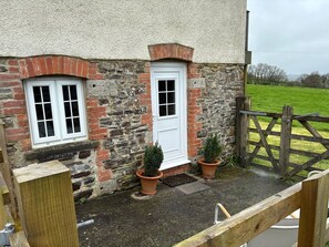Property grounds - Langham House Cottage - A Tranquil West Devon Getaway (Liftondown)