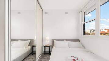 Iron/ironing board, WiFi, bed sheets