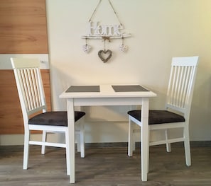 Dining - Vacation Rental Near the Spa Park with a Pool, Sauna, and Garage (Bad Salzuflen)