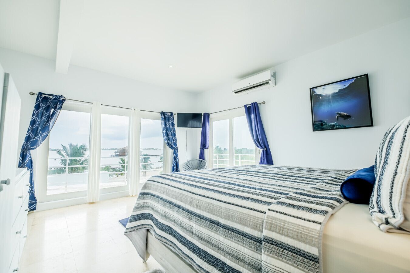 Bügeleisen/Bügelbrett, Reisekinderbett, WLAN, Bettwäsche