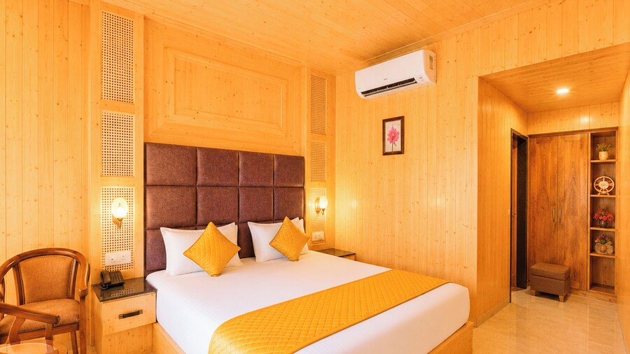 Luxury Hotel S-D-K