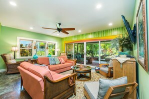 Smart TV - Princeville Kauai Luxury Retreat | Pool, Hot Tub, AC, 5BR, Sleeps 10 (Princeville)