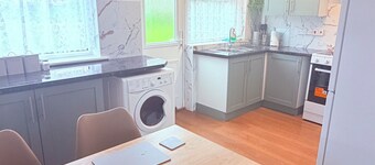 House In Cannock-3 Bed Sleeps 5