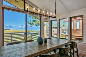 Dining - Luxury Lake Tahoe View Estate walk to Beach Luxe31 (South Lake Tahoe)