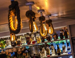 Bar (en la propiedad)