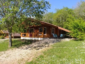 Exterior - Vrbo Property (Mauroux)