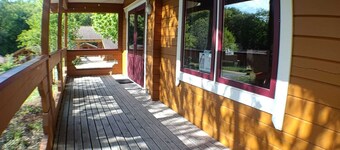 Chalet des bois | Swimming pool | Playground | Bedding