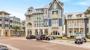 Exterior - Spacious 3 Bedroom Condo in Cinnamon Shore North Near Pools & Beach (Port Aransas)