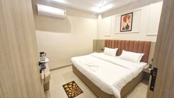 Double Room | Free WiFi
